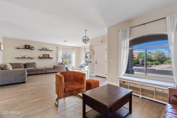 3003 E POWELL Way, Gilbert, AZ 85298