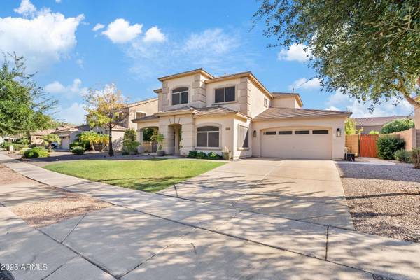 3003 E POWELL Way, Gilbert, AZ 85298