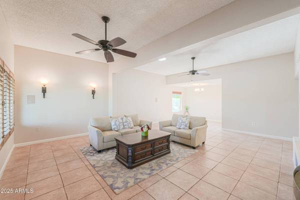 17801 N BOSWELL Boulevard, Sun City, AZ 85373