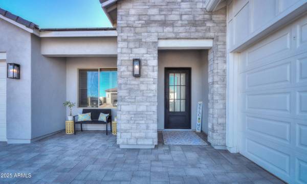 4917 W ROGERS Pass, San Tan Valley, AZ 85144