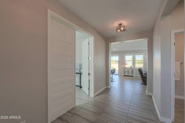 1256 W SILVER CREEK Lane, Queen Creek, AZ 85140