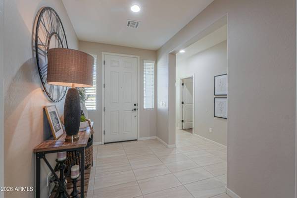 2853 E VIRGINIA Street, Mesa, AZ 85213