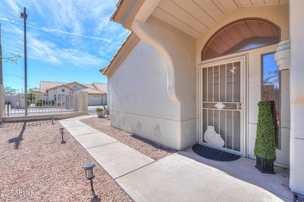 5830 E MCKELLIPS Road #27, Mesa, AZ 85215