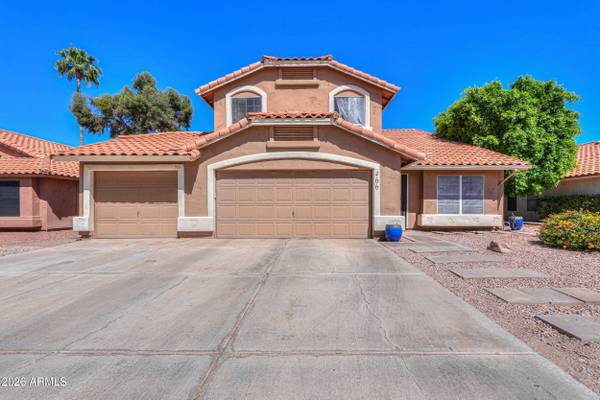 466 W SMOKE TREE Road, Gilbert, AZ 85233