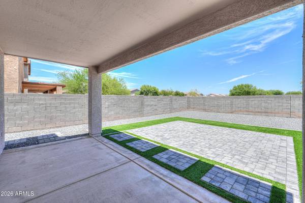 41263 N CAMBRIA Drive, San Tan Valley, AZ 85140