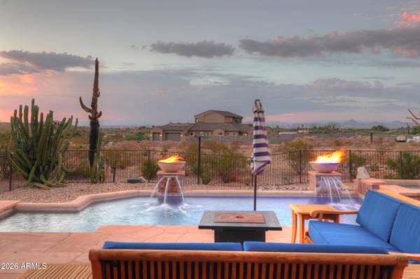 2044 W OLNEY Avenue, Phoenix, AZ 85041