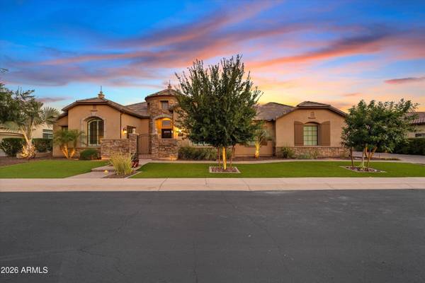 3245 E KNOLL Circle, Mesa, AZ 85213