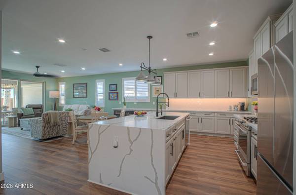 10653 E TEXAS Avenue, Mesa, AZ 85212