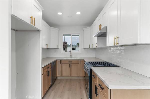 13154 16th ST, Chino, CA 91710