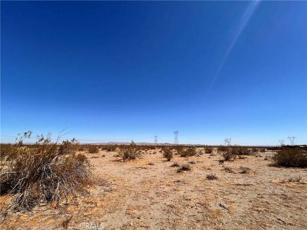 0 Johnson, Phelan, CA 92371