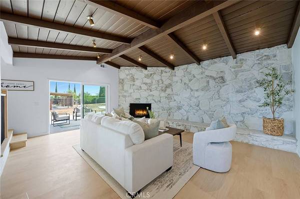 1167 Hummingbird, Corona, CA 92882