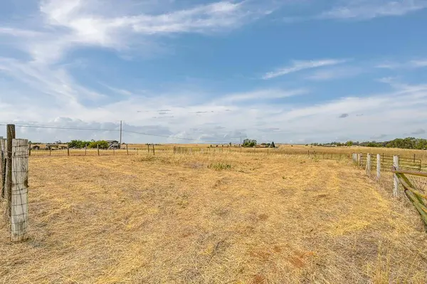3639 Nisenan LN, Wheatland, CA 95692