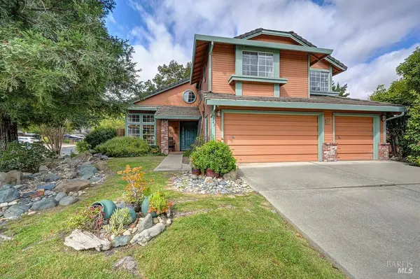 242 Alder Crest WAY, Vacaville, CA 95688