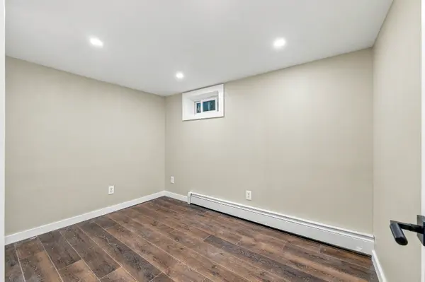 43 2nd Pl #Lower-Level, Central Islip, NY 11722-2632