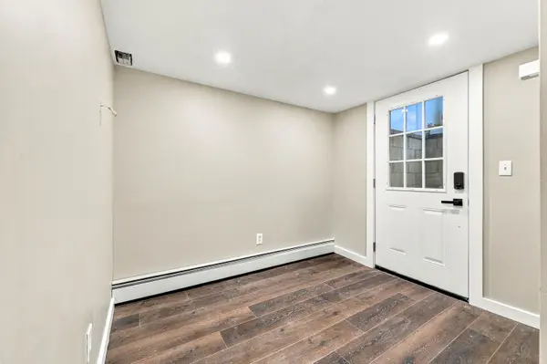 43 2nd Pl #Lower-Level, Central Islip, NY 11722-2632