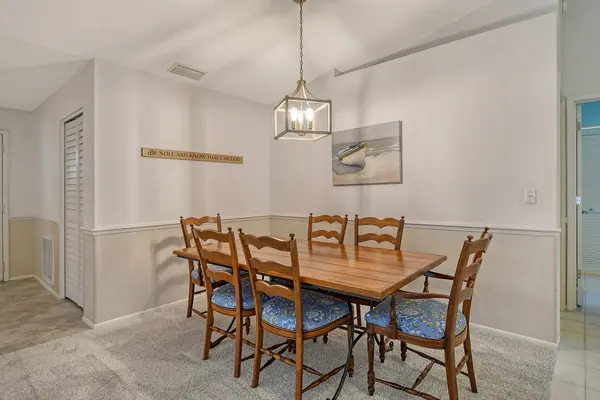 4147 Marseilles Ave, Sarasota, FL 34233-1607