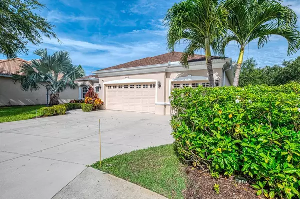 6610 ROSY BARB CT, Lakewood Ranch, FL 34202