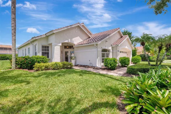 5854 FAIRWOODS CIR, Sarasota, FL 34243