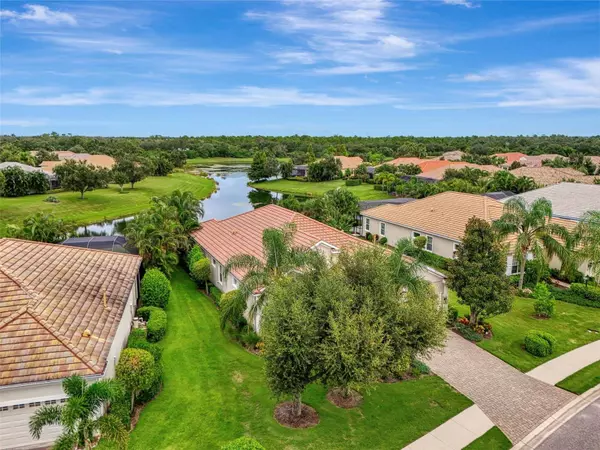 14511 STIRLING DR, Lakewood Ranch, FL 34202