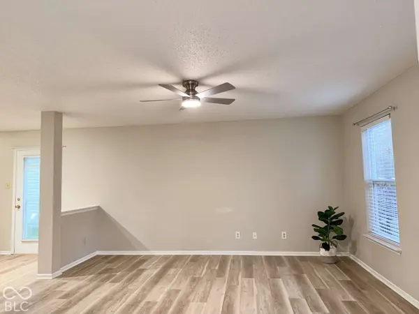 13506 Allegiance DR, Fishers, IN 46037