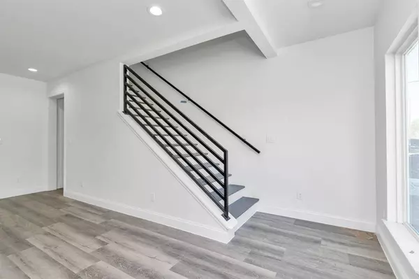 8636 Scott Street #A, Houston, TX 77051