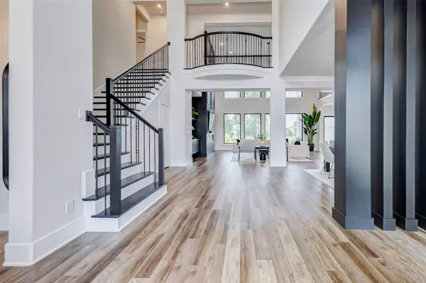 10138 Regatta Shore DR, Missouri City, TX 77459