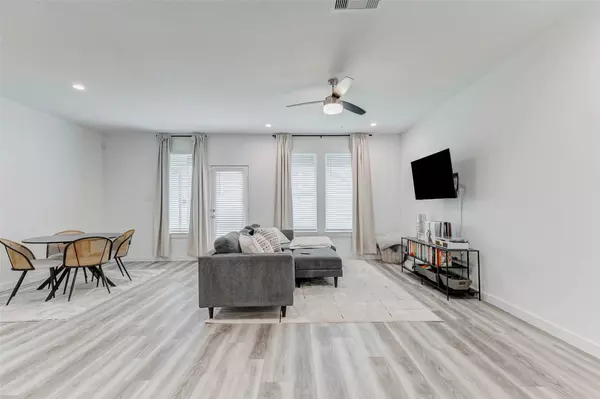 12318 Basilwood DR, Houston, TX 77047