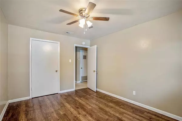 3532 Midwest DR #B, Bryan, TX 77802