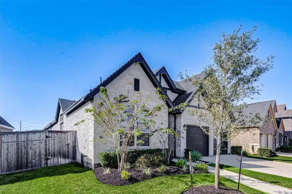 1719 Rustling Creek DR, Missouri City, TX 77459