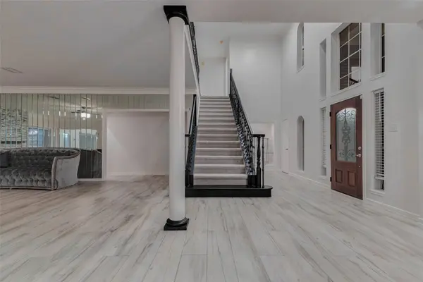 19 Wickham CT, Sugar Land, TX 77479