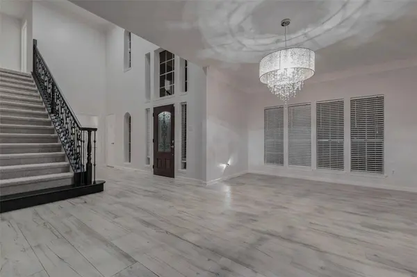 19 Wickham CT, Sugar Land, TX 77479