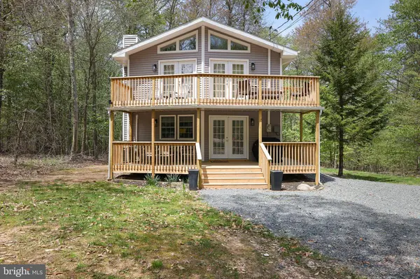 1332 WINDING WAY, Tobyhanna, PA 18466