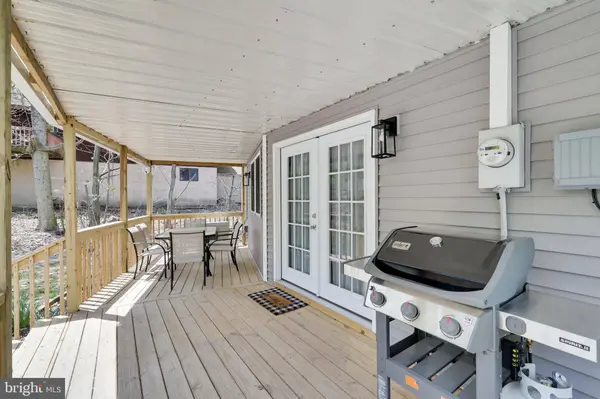 1332 WINDING WAY, Tobyhanna, PA 18466