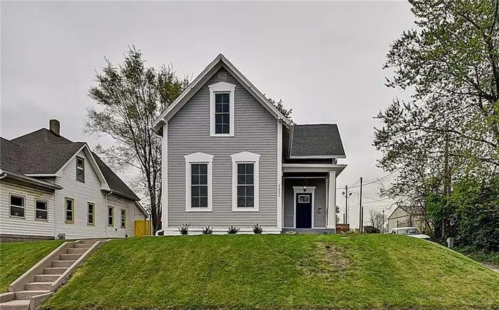 121 Herman St, Indianapolis, IN 46202-3818