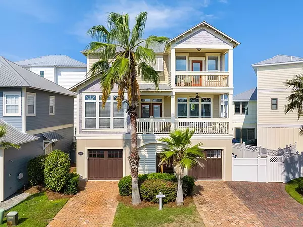 149 St Francis Dr N, Miramar Beach, FL 32550-8201