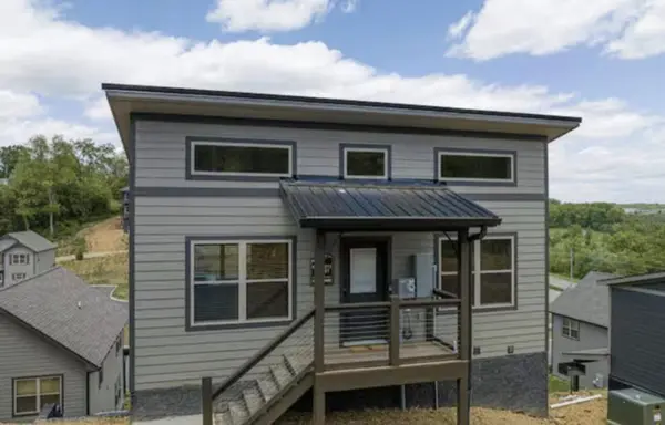 1654 Veterans Blvd #32, Sevierville, TN 37862