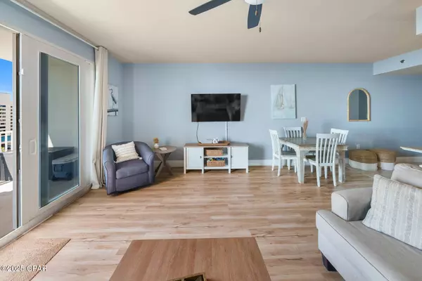 9860 S Thomas 703 DR #703, Panama City Beach, FL 32408