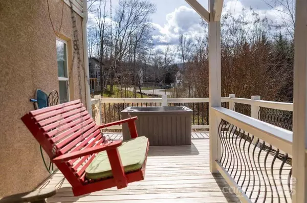 39 Susannah CT, Lake Junaluska, NC 28745