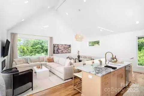 7 & 9 Big Rocky Top DR, Weaverville, NC 28787