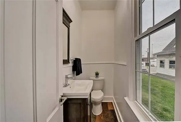 121 Herman St, Indianapolis, IN 46202-3818