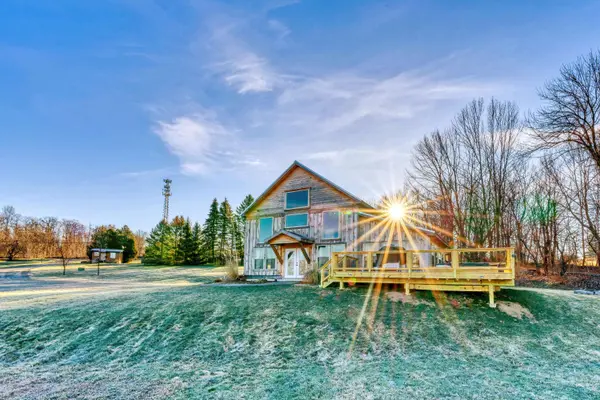 663 Sterling RD, Sterling, PA 18463