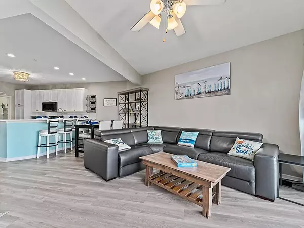 3695 Scenic Highway 98 #Unit 401, Destin, FL 32541-0700