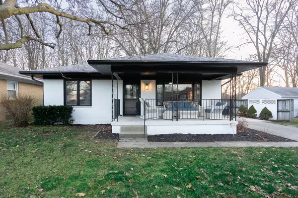 1117 Byland Dr, Beech Grove, IN 46107-1707