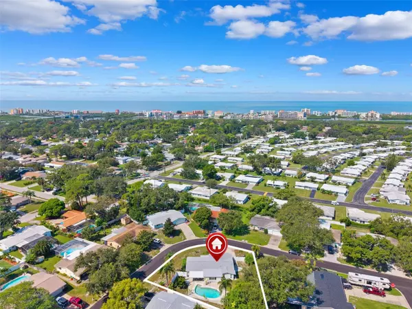 13951 87TH AVE, Seminole, FL 33776