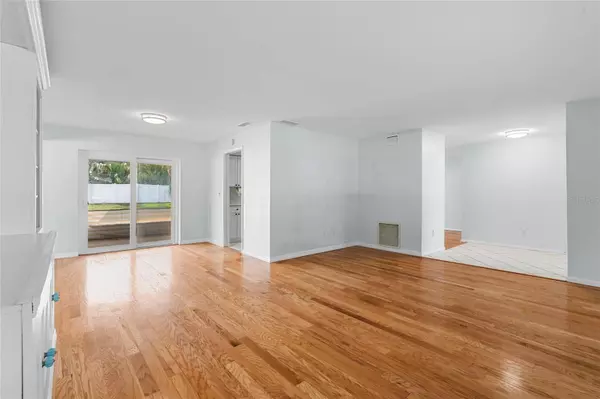 13236 84TH TER, Seminole, FL 33776