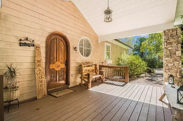 2076 Fontana Road, Bryson City, NC 28713