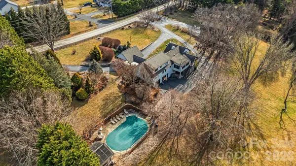 1236 Upper Brush Creek RD, Fairview, NC 28730