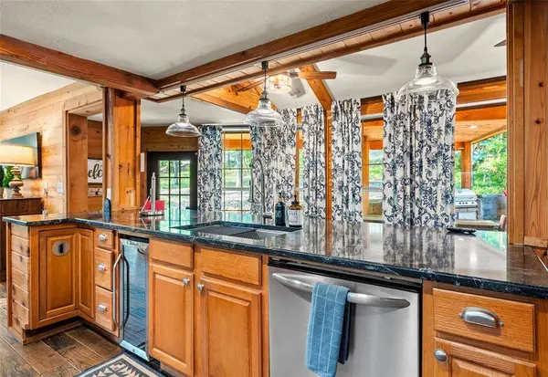 31 Split Shot CIR, Broken Bow, OK 74728