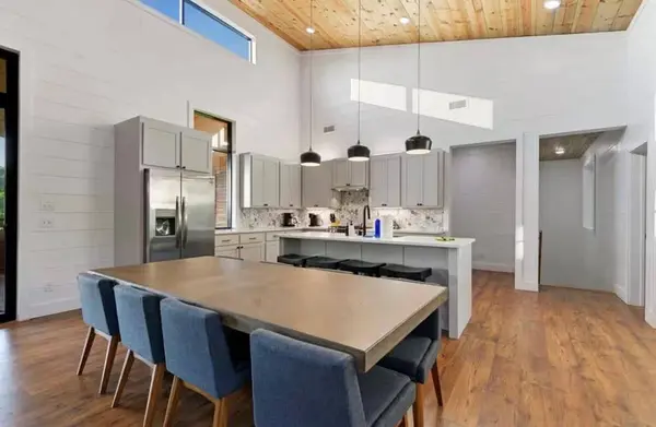 262 Forest Brook LOOP, Broken Bow, OK 74728