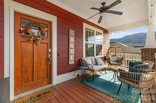 17 Byrdcliffe LN, Asheville, NC 28805